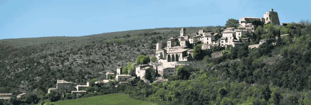 Paysage de village provençal