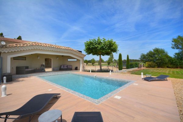 logement de vacances pour toute la famille en provence