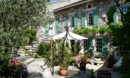 mas provençal vacances paques