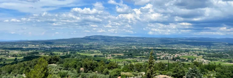 location vacances dernière minute alpilles