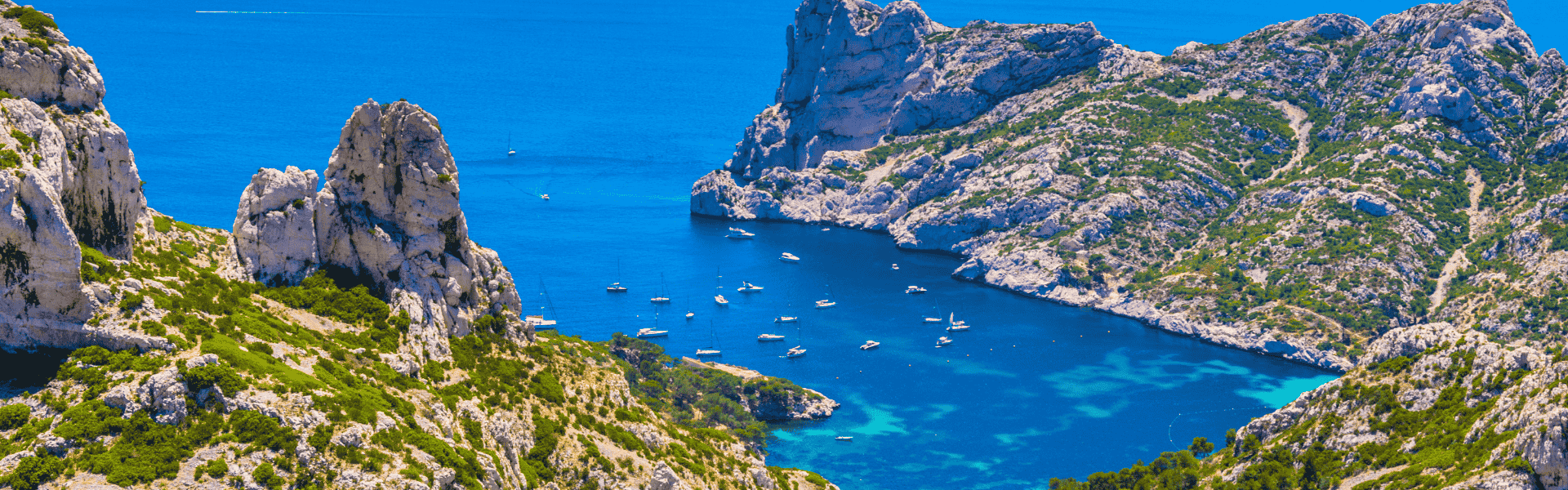CROISIÈRE DANS LES CALANQUES DE MARSEILLE