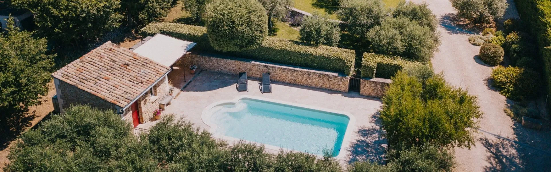 Luberon holiday rental agency