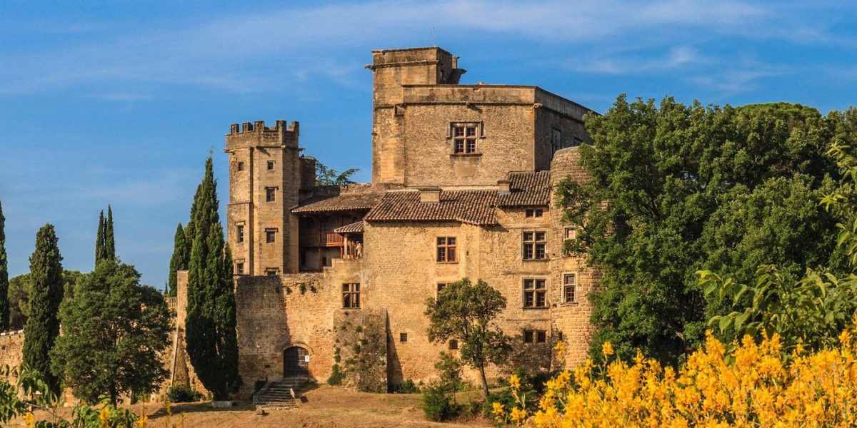 chateau-de-vaucluse.jpg