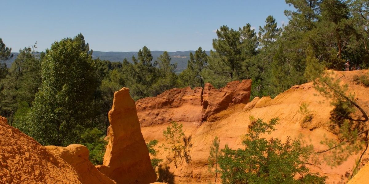 une balade en calèche à Roussillon