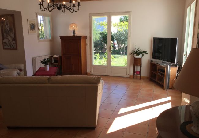 Villa in Mouriès - Vacation rental house with pool MOURIES LS1-298 Villa in Mouriès - Vacation rental house with pool MOURIES LS1-298