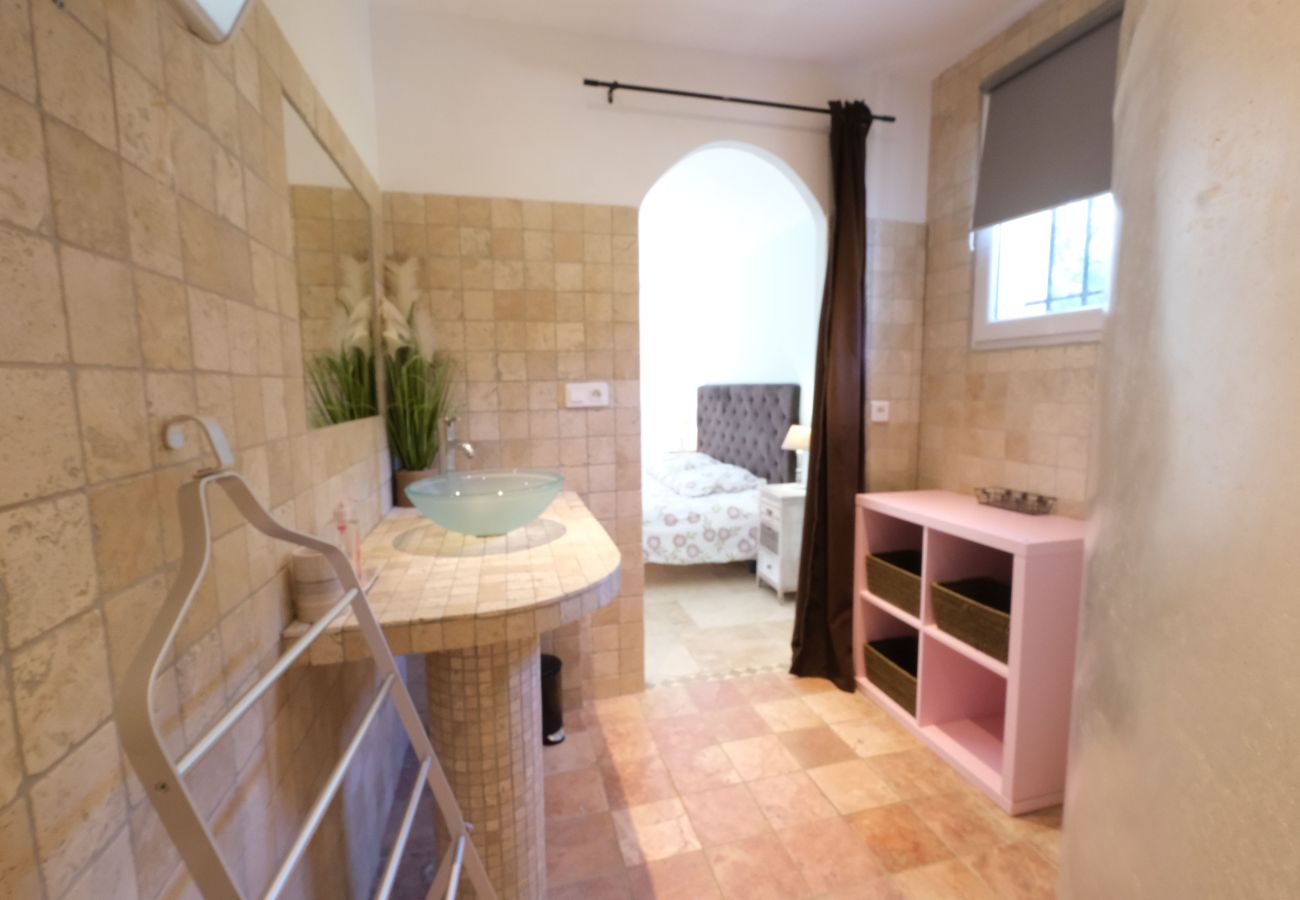 House in Maubec - Vacation rental house with pool MAUBEC LS2-188