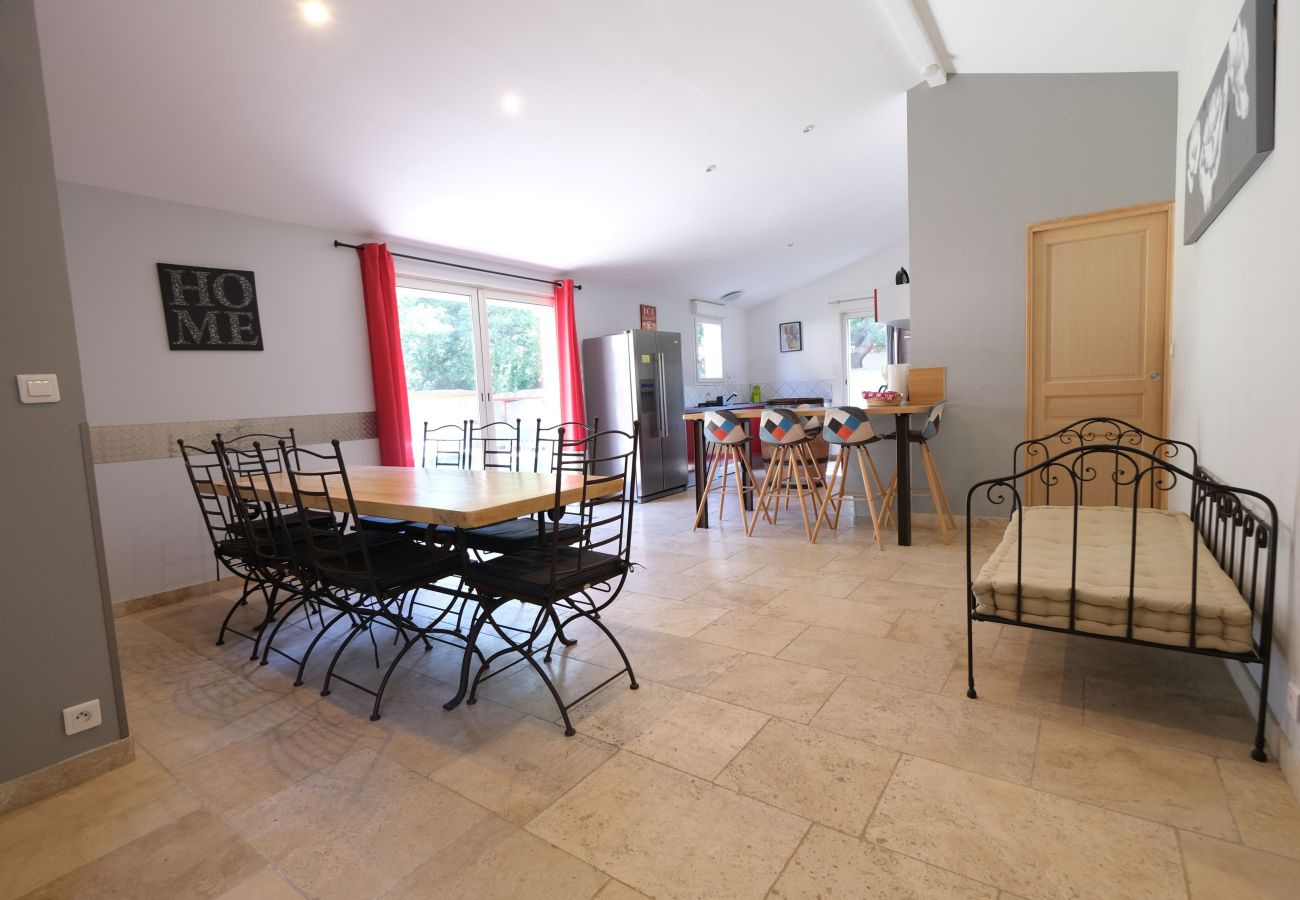 House in Maubec - Vacation rental house with pool MAUBEC LS2-188