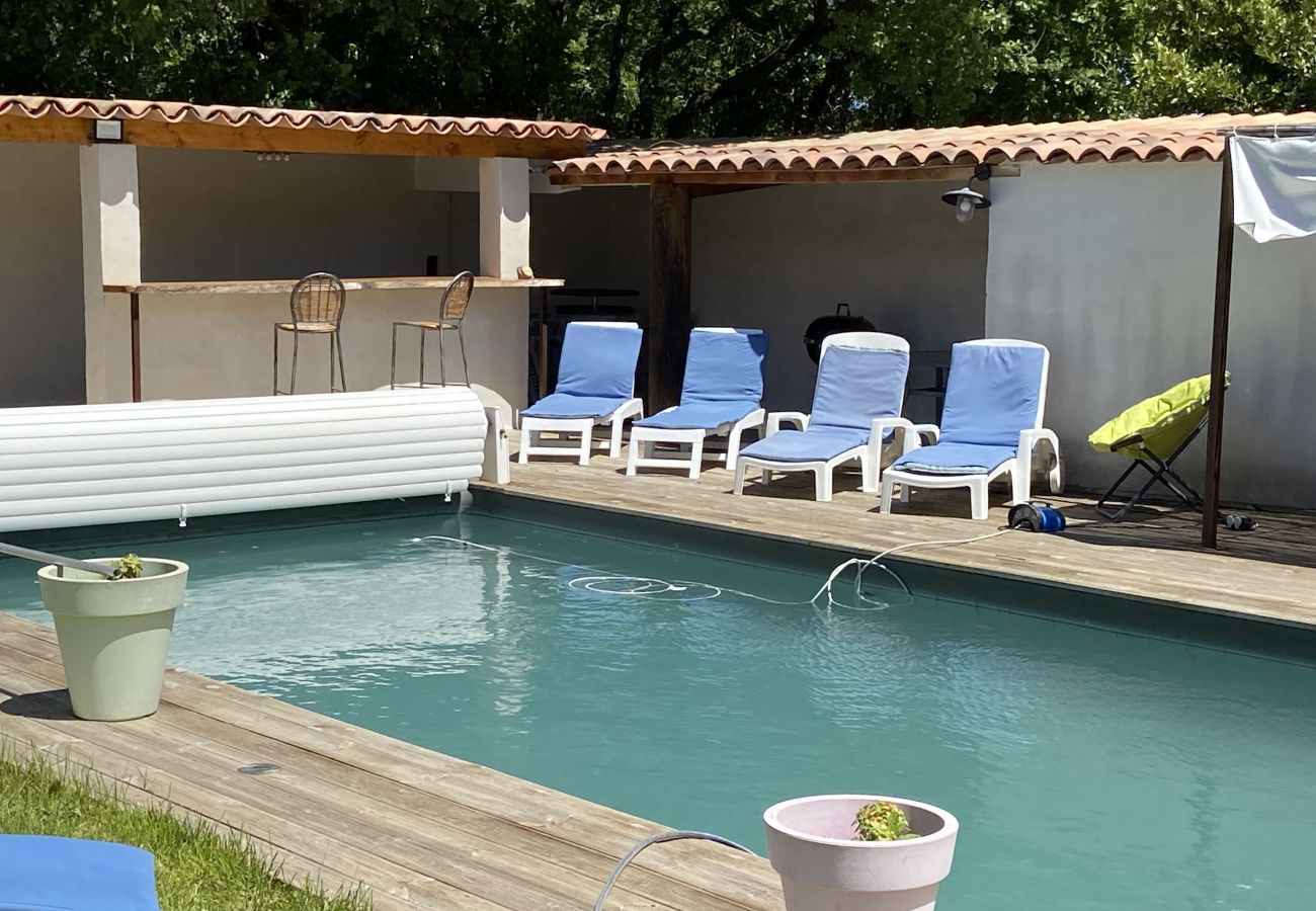 House in Maubec - Vacation rental house with pool MAUBEC LS2-188