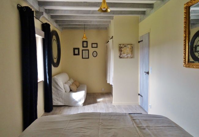 Villa in Cavaillon - Vacation rental house with pool LES VIGNERES LS2-259 Villa in Cavaillon - Vacation rental house with pool LES VIGNERES LS2-259