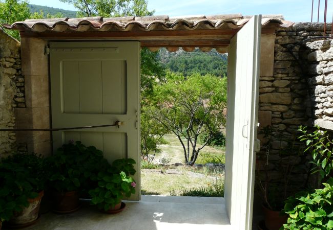 House in Lacoste - Vacation rental house with pool LACOSTE LS2-239 House in Lacoste - Vacation rental house with pool LACOSTE LS2-239