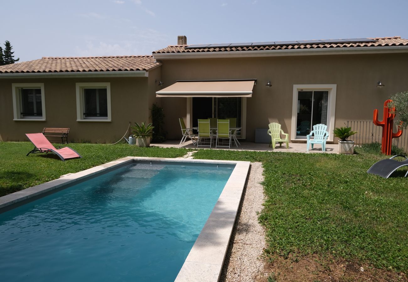House in Taillades - Vacation rental house with pool TAILLADES LS2-317