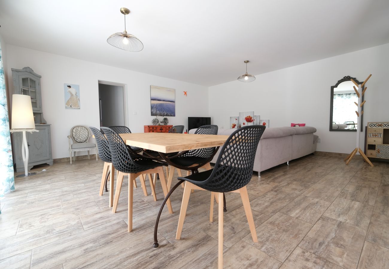 House in Taillades - Vacation rental house with pool TAILLADES LS2-317
