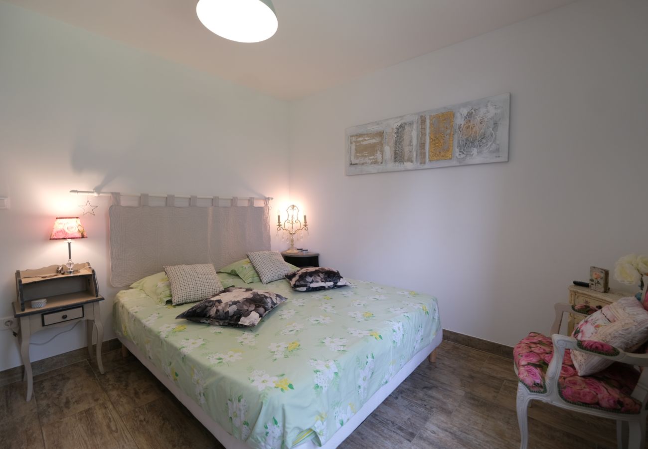 House in Taillades - Vacation rental house with pool TAILLADES LS2-317