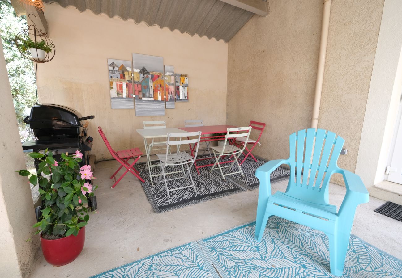 House in Puget - Vacation rental house with pool PUGET LS2-356