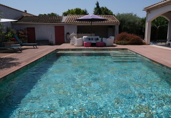 House in Le Thor - Vacation rental house with pool LE THOR LS2-5 House in Le Thor - Vacation rental house with pool LE THOR LS2-5