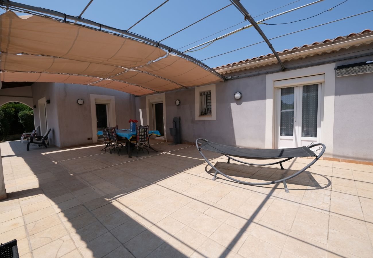 House in Le Thor - Vacation rental house with pool LE THOR LS2-5
