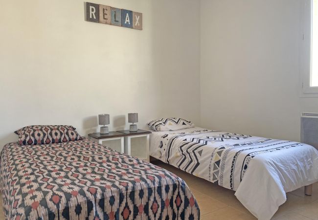 Residence in Mouriès - Vacation rental house with pool MOURIES LS1-362 Residence in Mouriès - Vacation rental house with pool MOURIES LS1-362