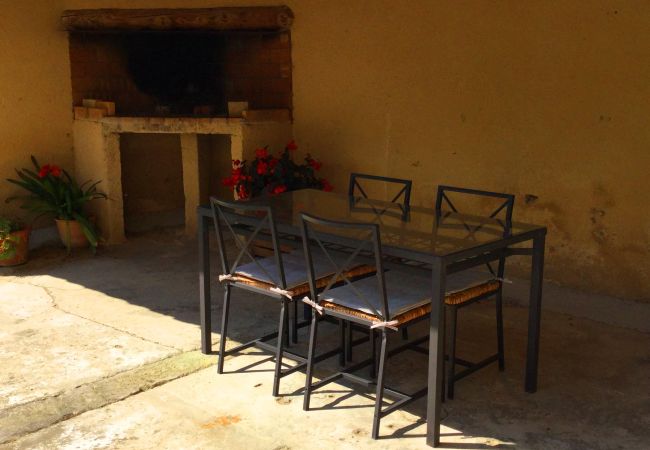 Villa in Bédarrides - Holiday rental with pool BEDARRIDES LS6-342. Villa in Bédarrides - Holiday rental with pool BEDARRIDES LS6-342.