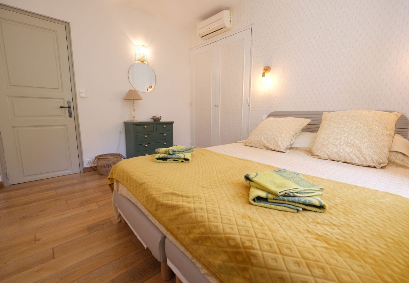 House in Taillades - Vacation rental house with pool TAILLADES LS2-352