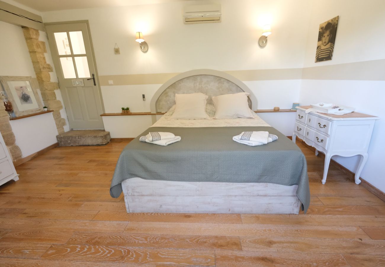 House in Taillades - Vacation rental house with pool TAILLADES LS2-352