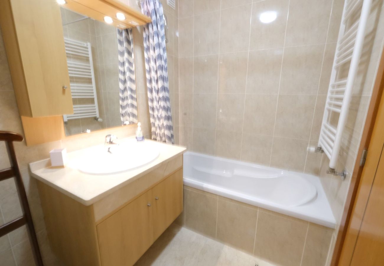 Villa in Esposende - Holiday rental house  pool tennis ESPOSENDE PR991