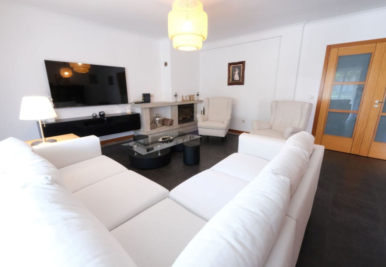 Villa in Esposende - Holiday rental house  pool tennis ESPOSENDE PR991