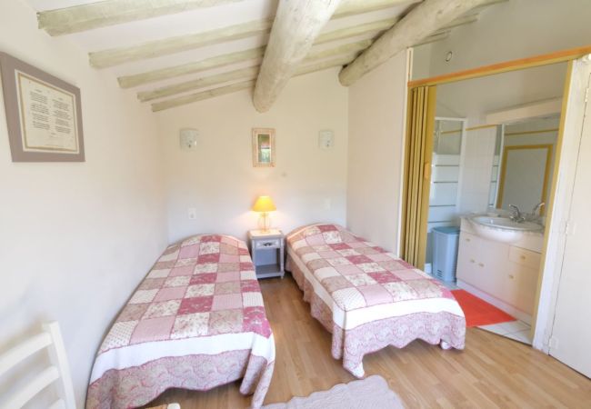 Villa in Carpentras - Vacation rental with pool CARPENTRAS LS4-374 Villa in Carpentras - Vacation rental with pool CARPENTRAS LS4-374