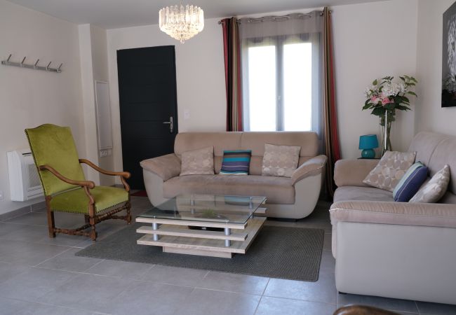 House in L´Isle sur la Sorgue - Vacation rental L'ISLE SUR LA SORGUE LS2-331 House in L´Isle sur la Sorgue - Vacation rental L'ISLE SUR LA SORGUE LS2-331