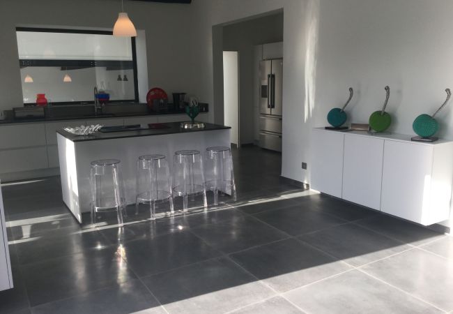 Villa in Salon-de-Provence - Luxury vacation rental SALON DE PROVENCE LS7-351 Villa in Salon-de-Provence - Luxury vacation rental SALON DE PROVENCE LS7-351