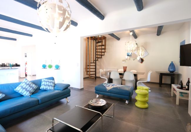 Villa in Salon-de-Provence - Luxury vacation rental SALON DE PROVENCE LS7-351 Villa in Salon-de-Provence - Luxury vacation rental SALON DE PROVENCE LS7-351