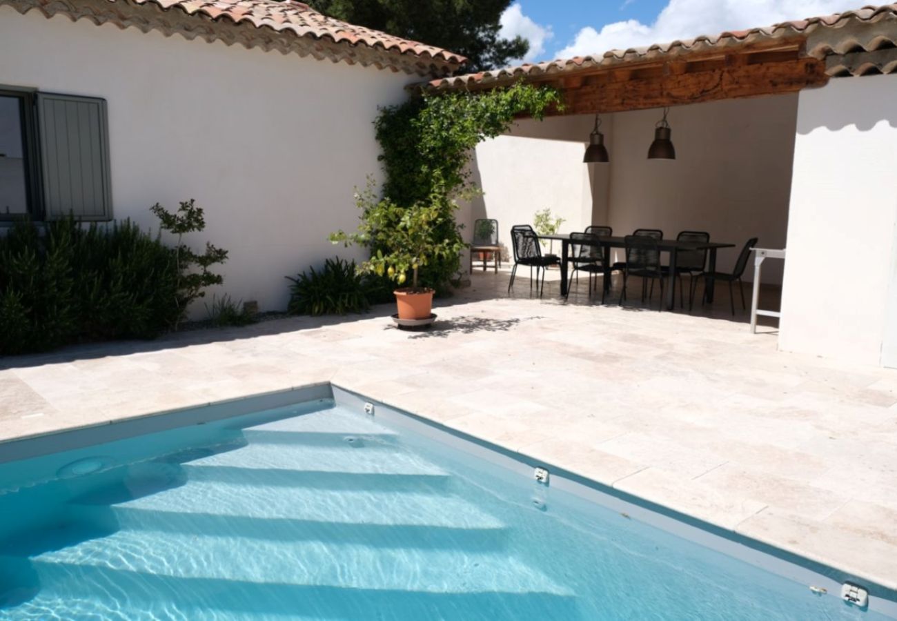 Villa in Aureille - Vacation rental house with pool AUREILLE LS1-373