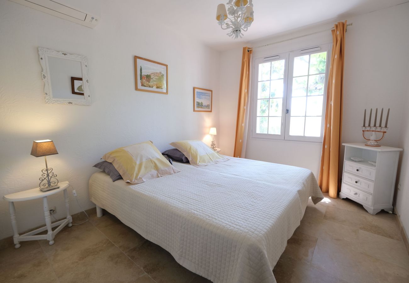 House in Mouriès - Vacation rental house with pool MOURIES LS1-308