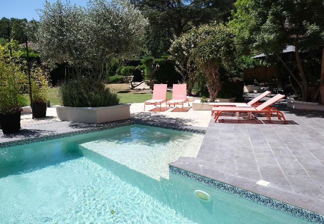 Vacation rental CAUMONT-SUR-DURANCE house for rent private pool