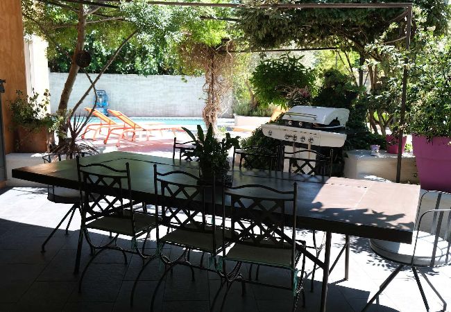 House in Caumont sur Durance - Vacation rental CAUMONT SUR DURANCE LS6-409. House in Caumont sur Durance - Vacation rental CAUMONT SUR DURANCE LS6-409.