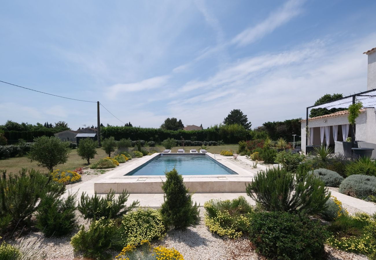 Villa in Arles - Vacation rental house with pool ARLES LS3-432