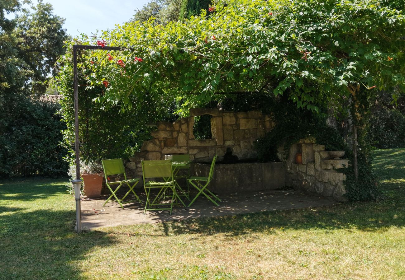 Villa in Aureille - Vacation rental house with pool AUREILLE LS1-417