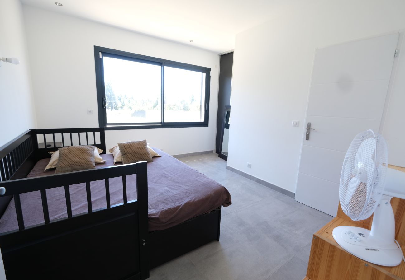 Villa in Châteauneuf de Gadagne - Châteauneuf de Gadagne vacation rentals LS6-408