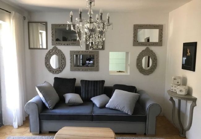 House in Sénas -  Vacation rental house with pool SENAS LS1-316 House in Sénas -  Vacation rental house with pool SENAS LS1-316