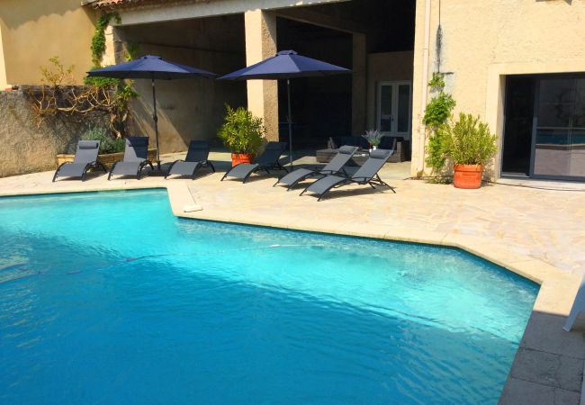 House in Sénas -  Vacation rental house with pool SENAS LS1-316 House in Sénas -  Vacation rental house with pool SENAS LS1-316