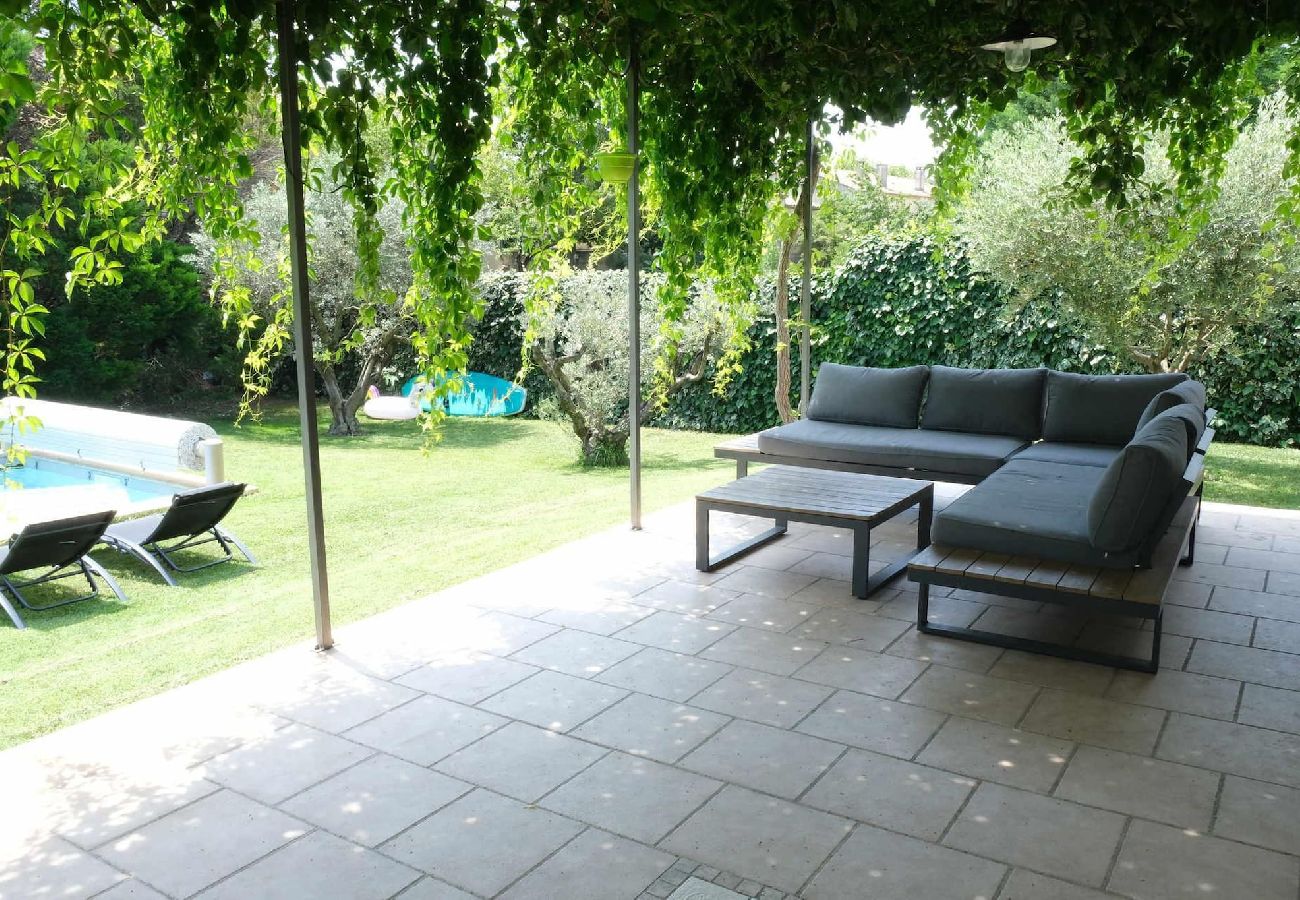 Villa in Bédarrides - Heated pool villa rental in Bédarrides for 6 people