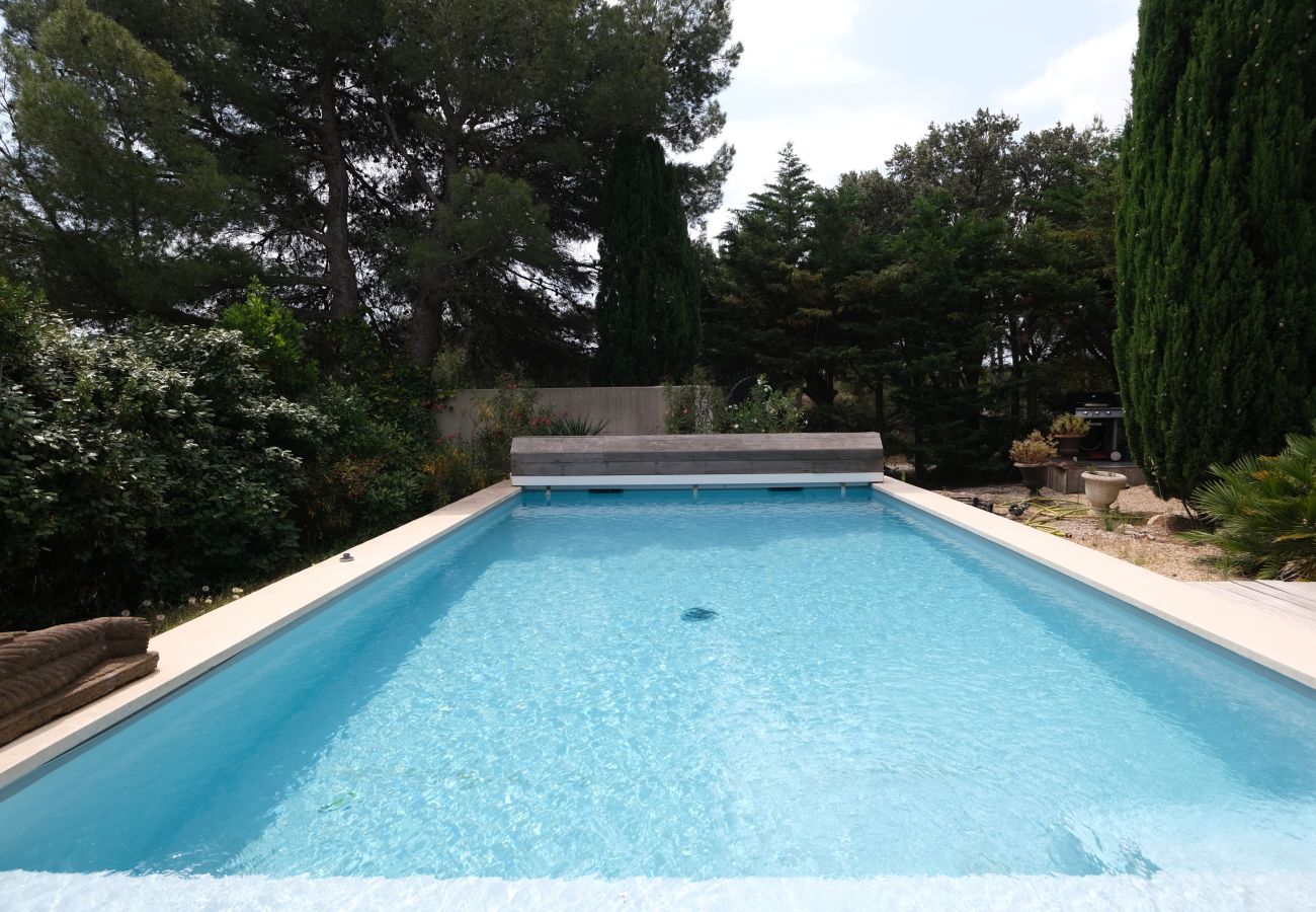 Villa in Aureille - Vacation rental house with pool AUREILLE LS1-423