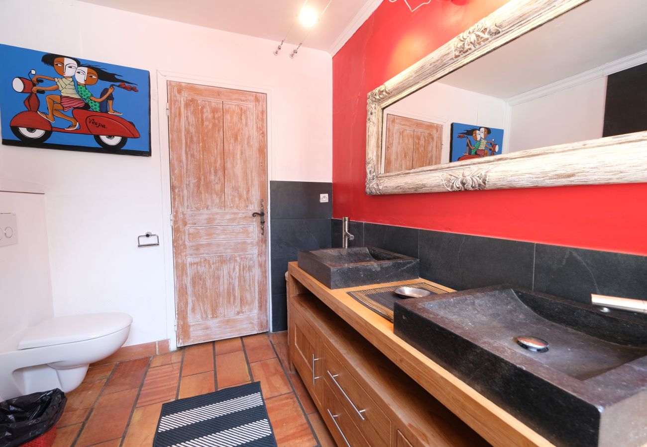 Villa in Aureille - Vacation rental house with pool AUREILLE LS1-423