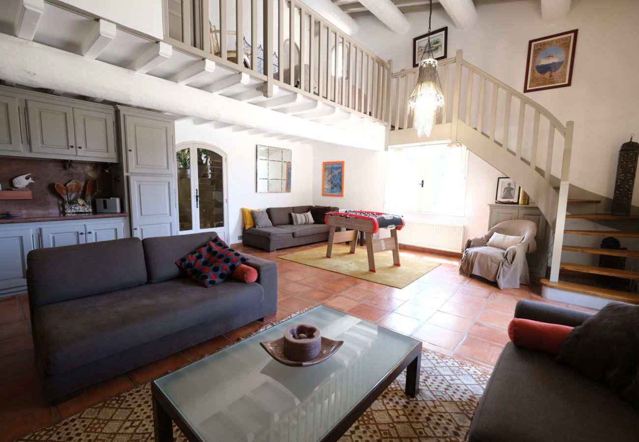 Villa in Saint-Chamas - Holiday rental with pool SAINT CHAMAS LS7-440.