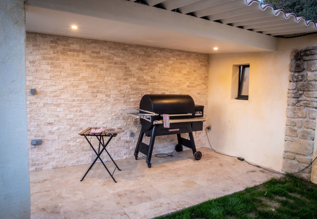 Villa in Saint-Chamas - Holiday rental with pool SAINT CHAMAS LS7-440.