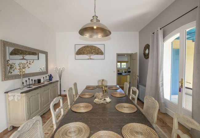Country house in Mouriès - Vacation rental house with pool MOURIES LS1-394 Country house in Mouriès - Vacation rental house with pool MOURIES LS1-394
