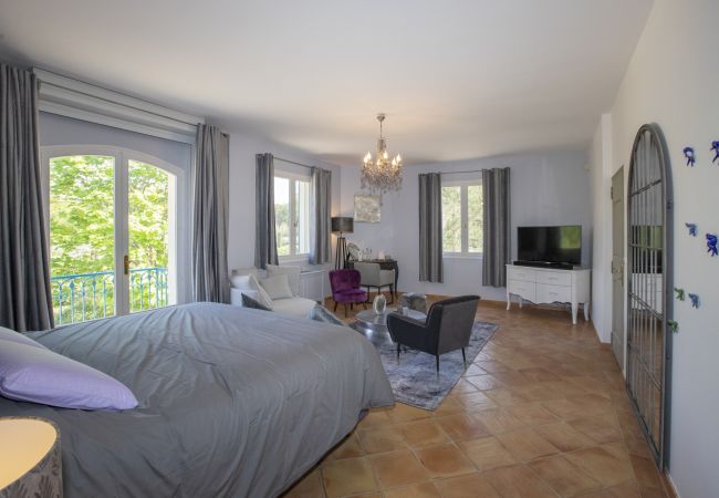 Country house in Mouriès - Vacation rental house with pool MOURIES LS1-394 Country house in Mouriès - Vacation rental house with pool MOURIES LS1-394