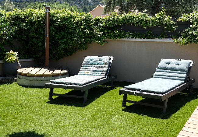 Villa in Maubec - Vacation rental house with pool MAUBEC LS2-437 Villa in Maubec - Vacation rental house with pool MAUBEC LS2-437