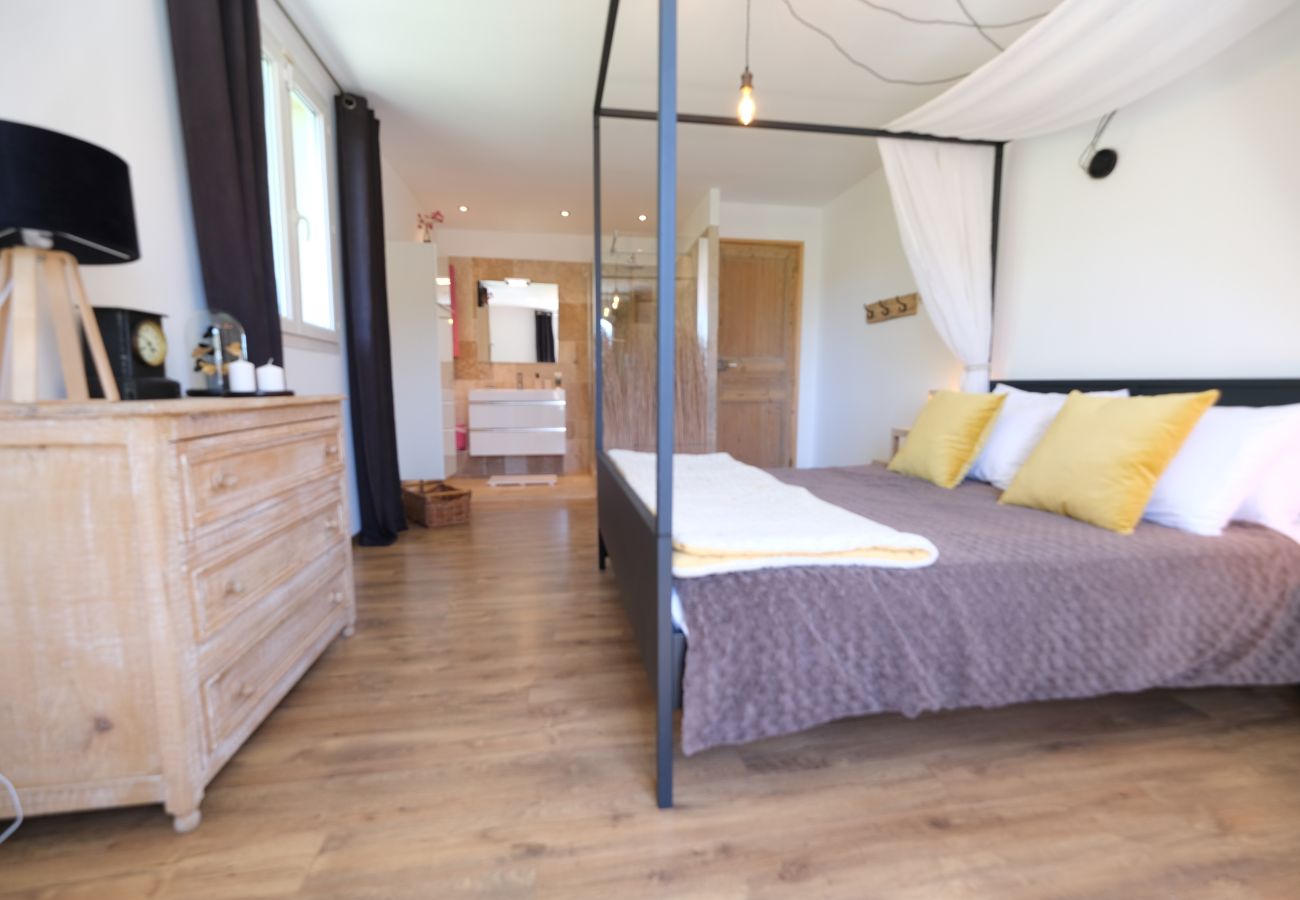 Villa in Puget - Vacation rental house with pool PUGET LS2-442