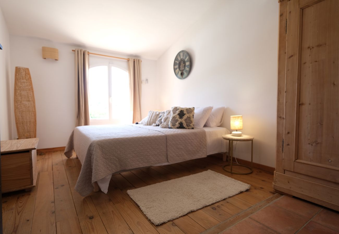 Villa in Puget - Vacation rental house with pool PUGET LS2-442