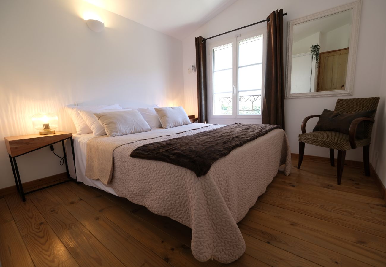 Villa in Puget - Vacation rental house with pool PUGET LS2-442